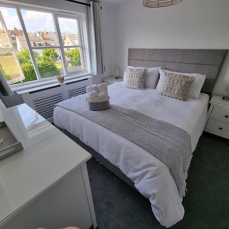 Hightide - 2 Bed With Parking, Balcony & Sea View. Apartment Swanage Exterior foto
