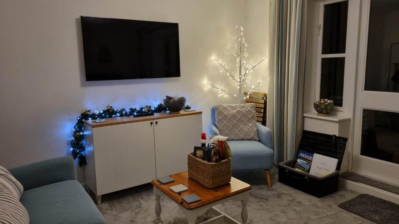 Hightide - 2 Bed With Parking, Balcony & Sea View. Apartment Swanage Exterior foto
