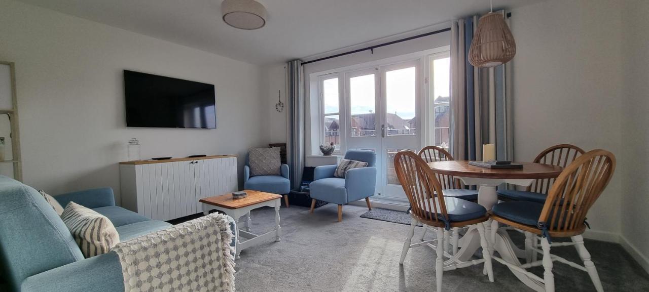 Hightide - 2 Bed With Parking, Balcony & Sea View. Apartment Swanage Exterior foto